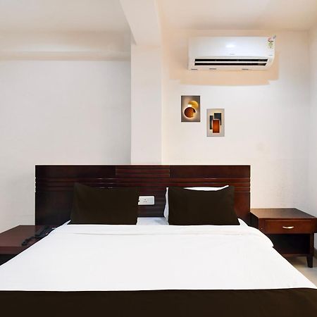 Super Townhouse Harmu Road Formerly Elite City 兰契 外观 照片