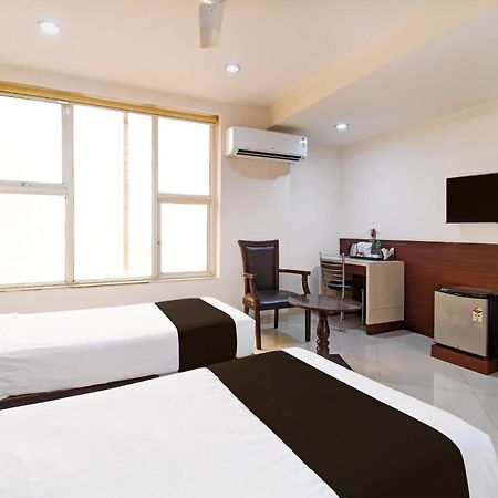 Super Townhouse Harmu Road Formerly Elite City 兰契 外观 照片