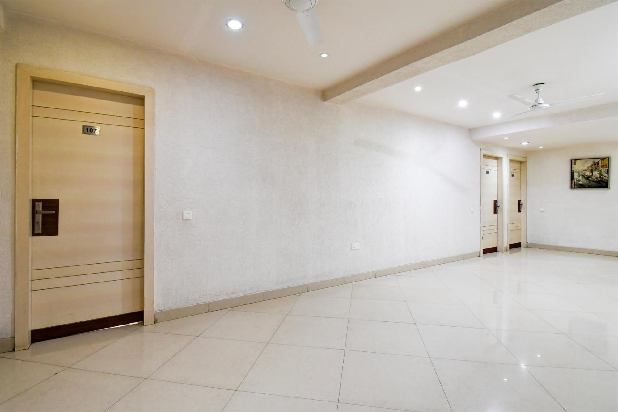 Super Townhouse Harmu Road Formerly Elite City 兰契 外观 照片