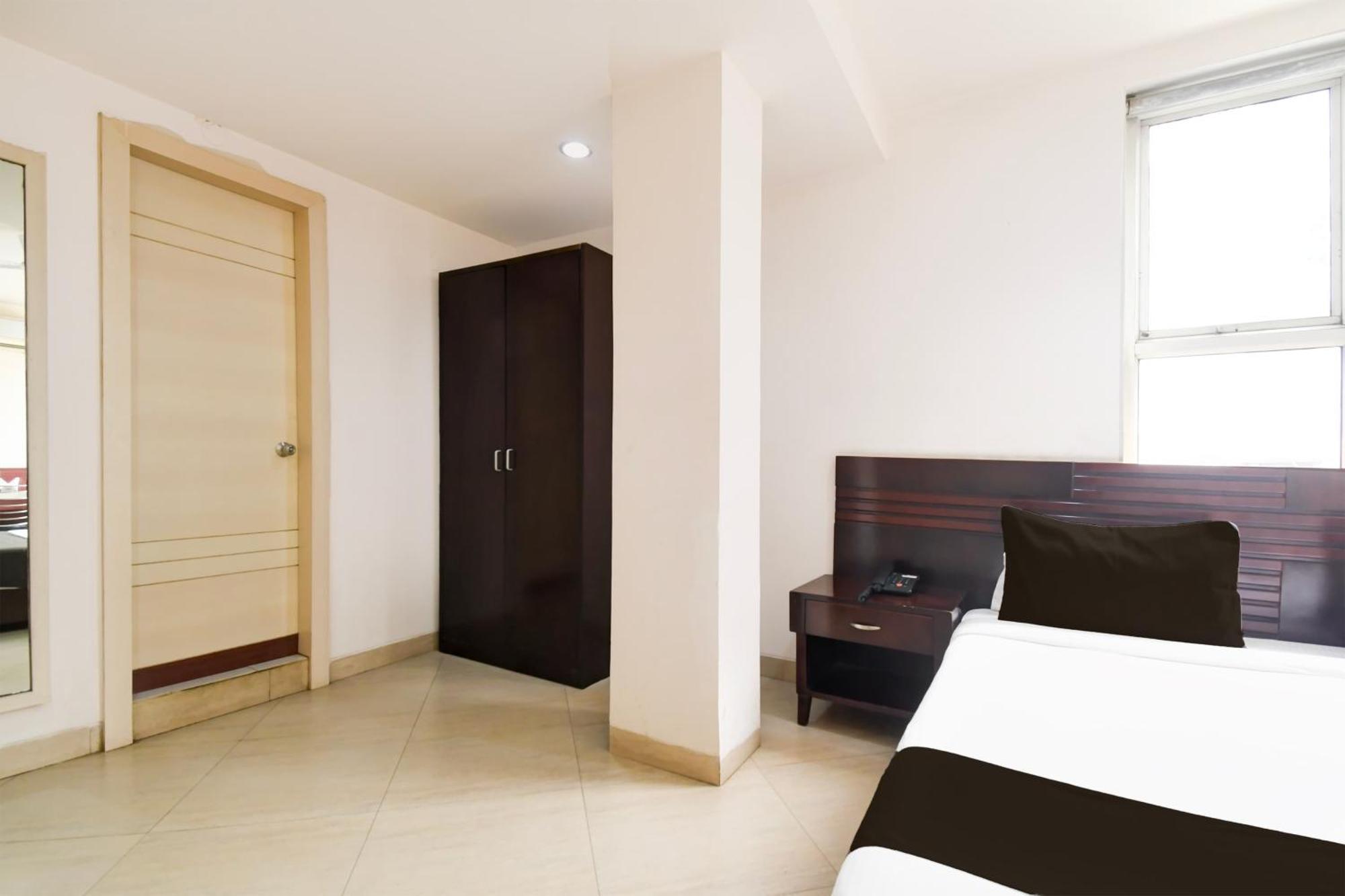 Super Townhouse Harmu Road Formerly Elite City 兰契 外观 照片